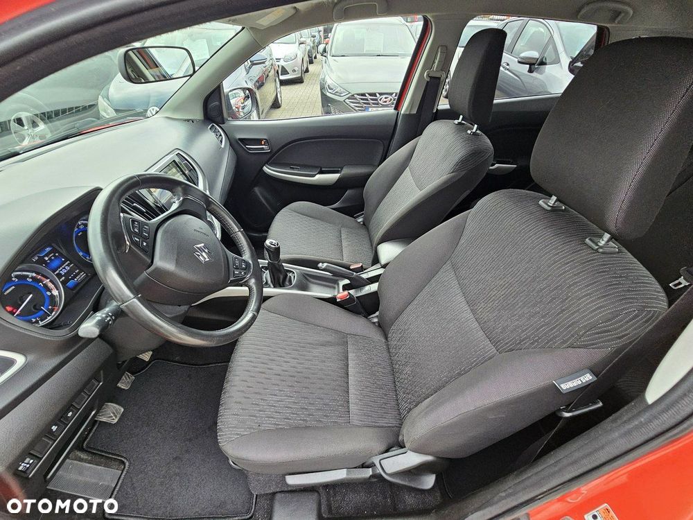 Suzuki Baleno 1.2 Premium - 30
