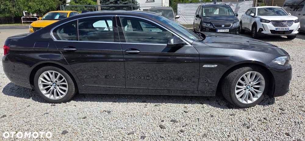 BMW Seria 5 520d xDrive Luxury Line - 15