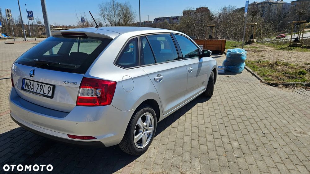 Skoda RAPID 1.4 TDI DPF Ambition DSG - 7