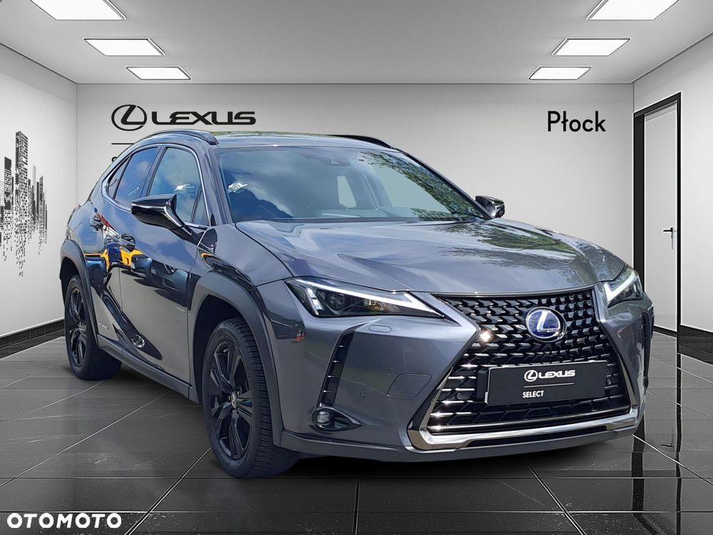 Lexus UX - 7