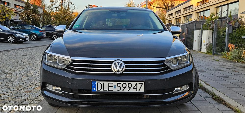 Volkswagen Passat Variant 2.0 TDI SCR BlueMotion Comfortline - 36
