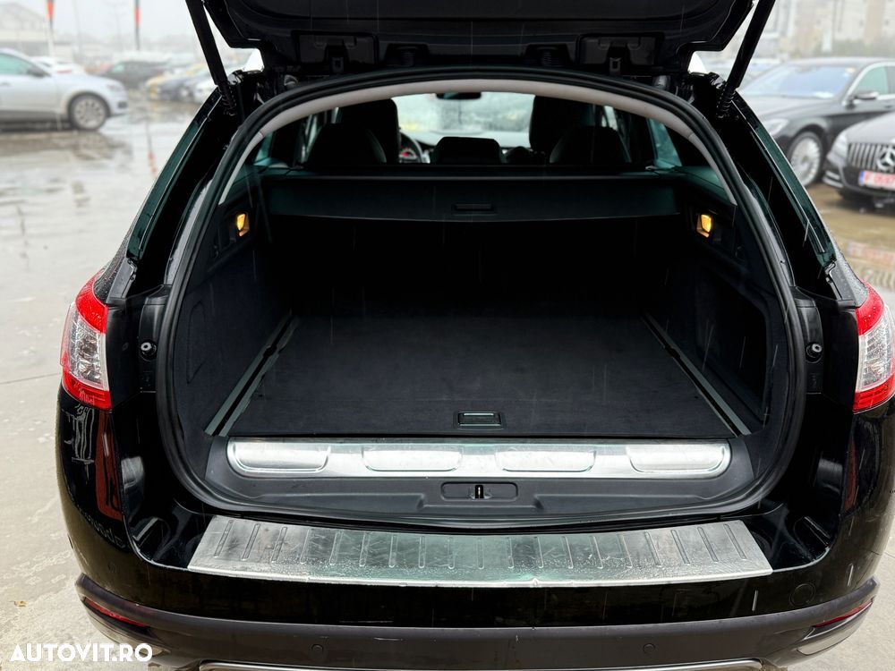 Peugeot 508 RXH Hybrid4 - 21