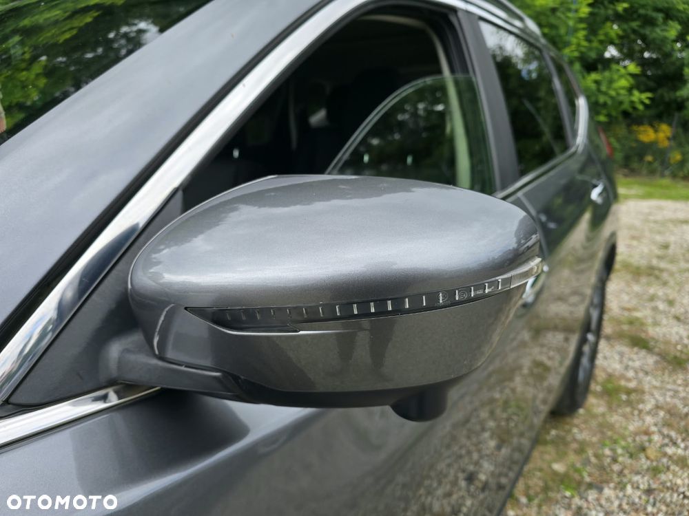 Nissan X-Trail - 10