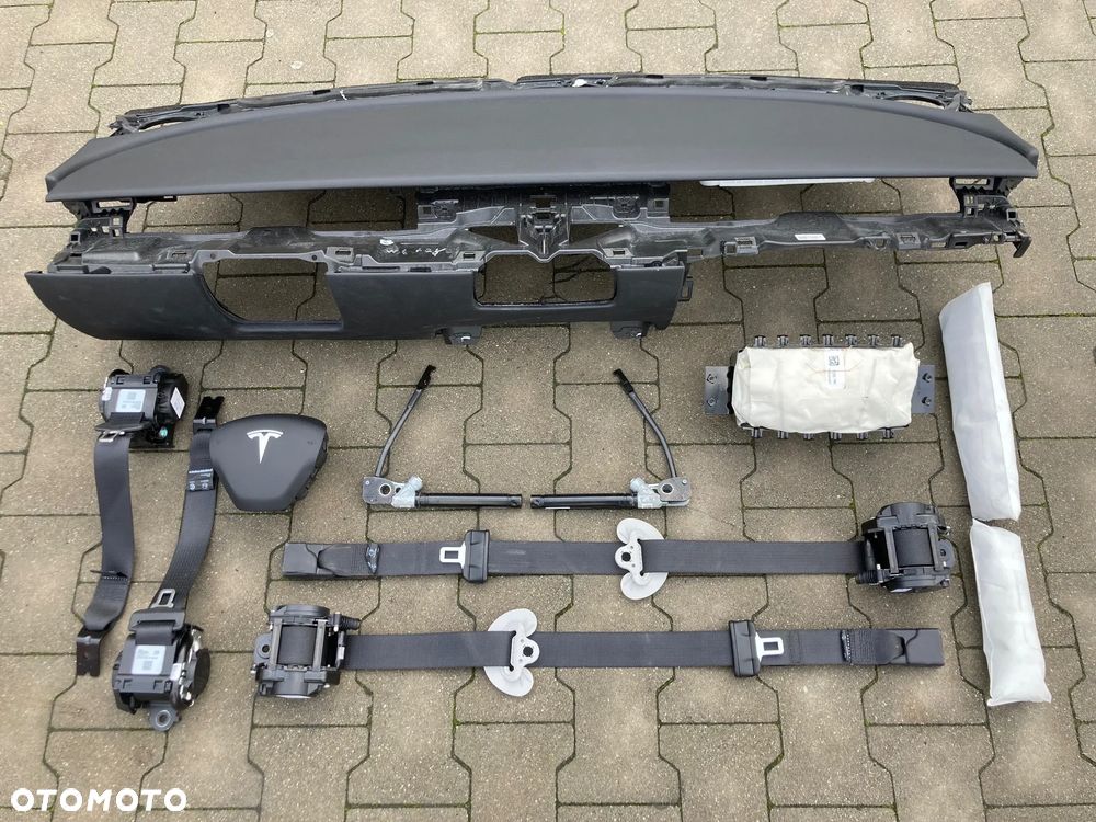 TESLA 3 Y DESKA KONSOLA KOKPIT PLPIT PÓŁKA PARAPET AIRBAG PODUSZKI POWIETRZNE KIEROWCY PASAŻERA KOLAN KOLANOWA AIR BAG FOTELA W FOTEL KURTYNA KURTYNY NAPRAWA SRS PASY PAS BEZPIECZEŃSTWA NAPINACZE DOPINACZE NAPINACZ DOPINACZ naprawa regeneracja Raz2 !!! - 2