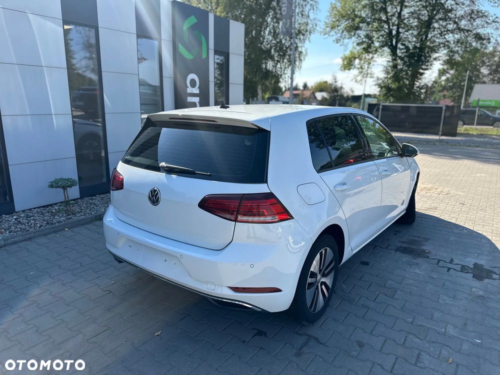 Volkswagen Golf e-Golf - 6