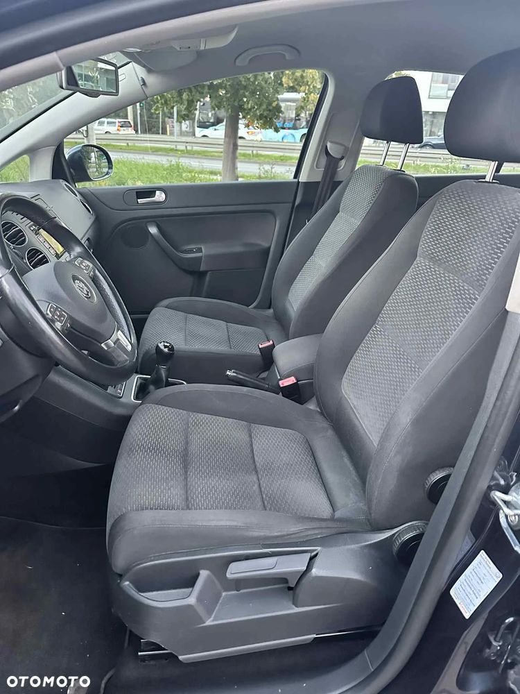 Volkswagen Golf Plus - 12