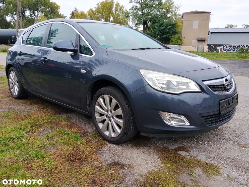 Opel Astra - 1