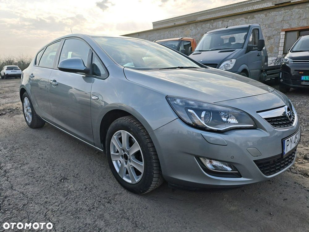 Opel Astra 1.4 ecoFLEX Start/Stop Active - 2