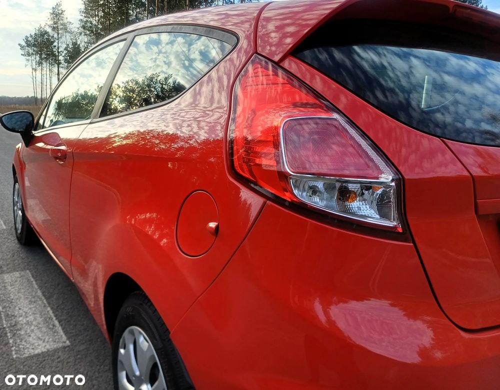 Ford Fiesta 1.6 TDCi Individual - 14