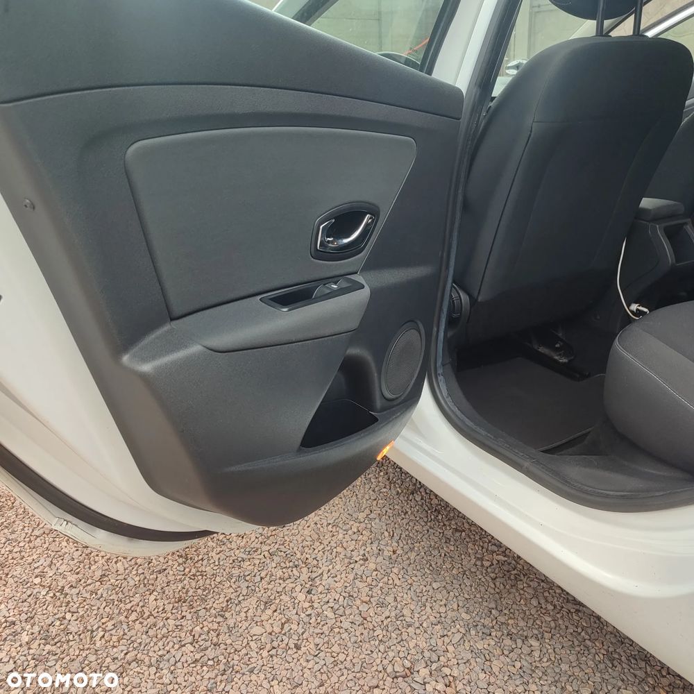 Renault Megane 1.5 dCi Color Edition - 14