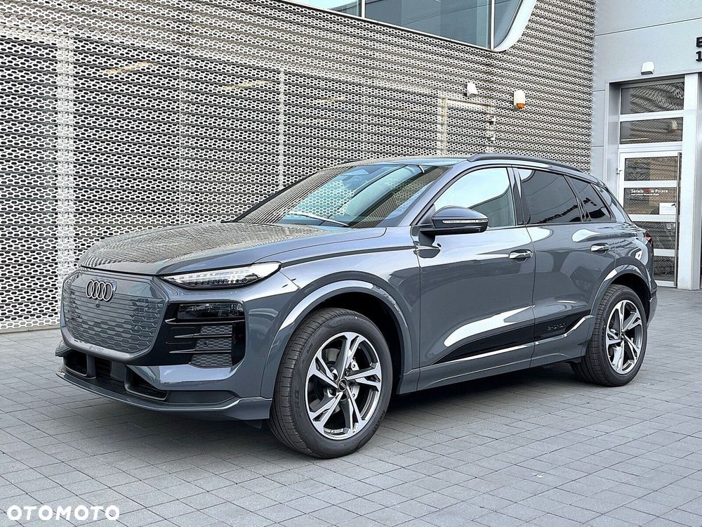 Audi Q6 e-tron - 10