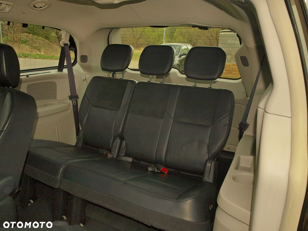 Chrysler Grand Voyager 3.8 V6 Limited - 20