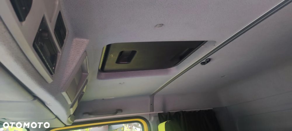 Atego EURO6 kabina sypialna kompletna - 8