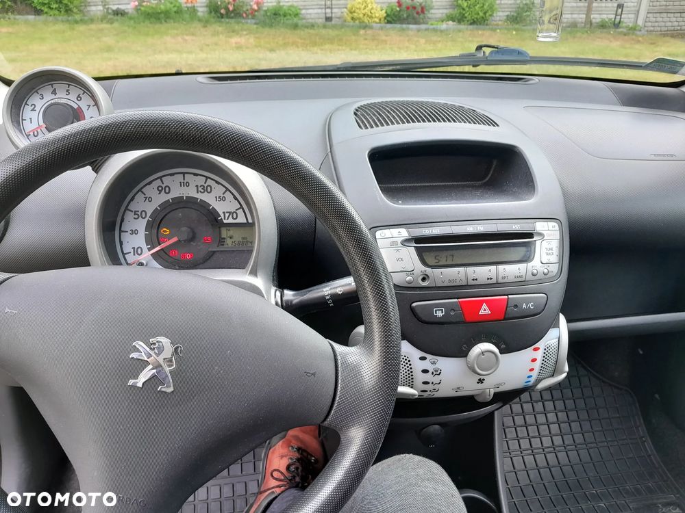 Peugeot 107 - 6