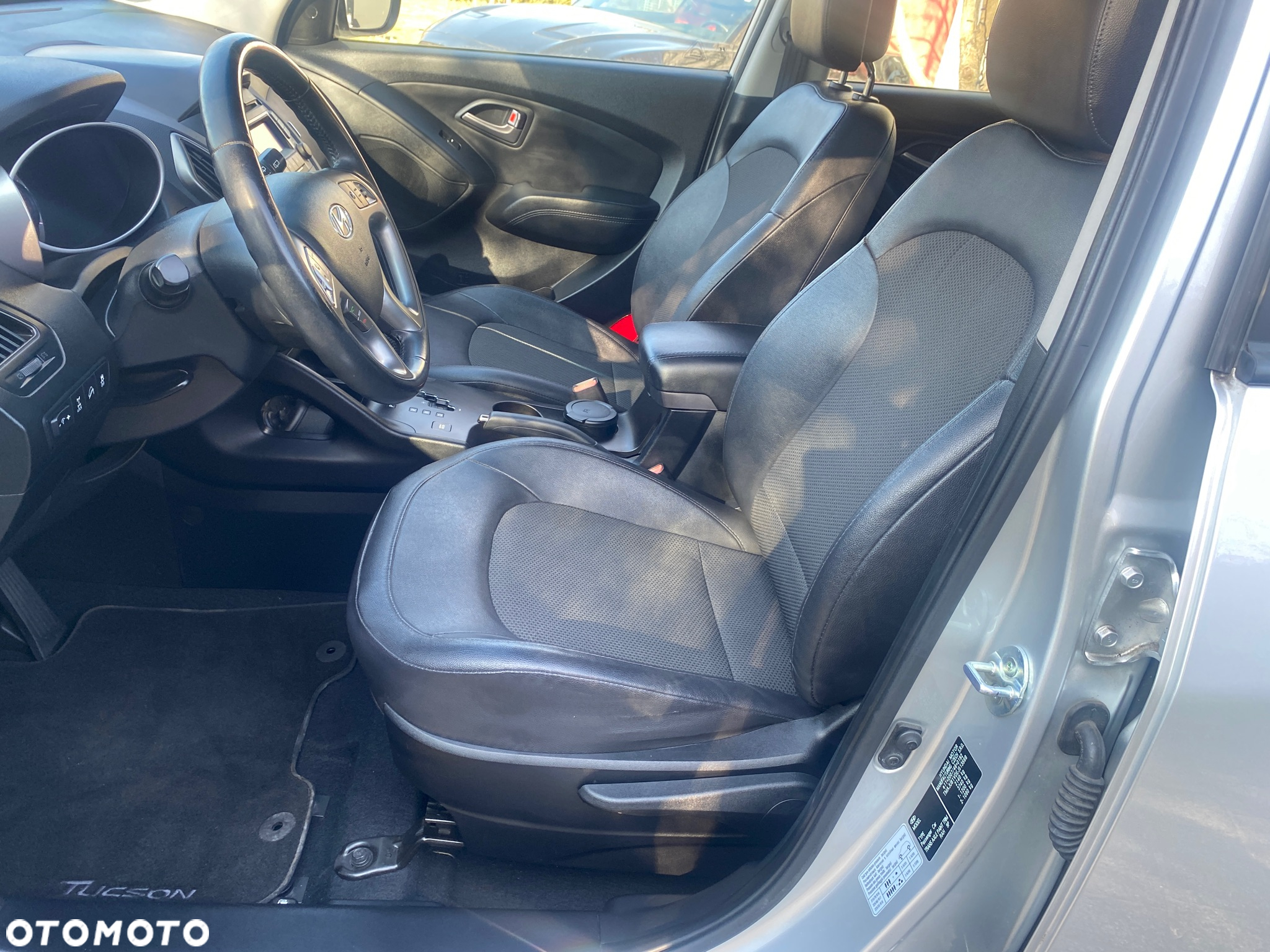 Hyundai ix35 2.0 CRDi 4WD Automatik Fifa World Cup Gold Edition - 18