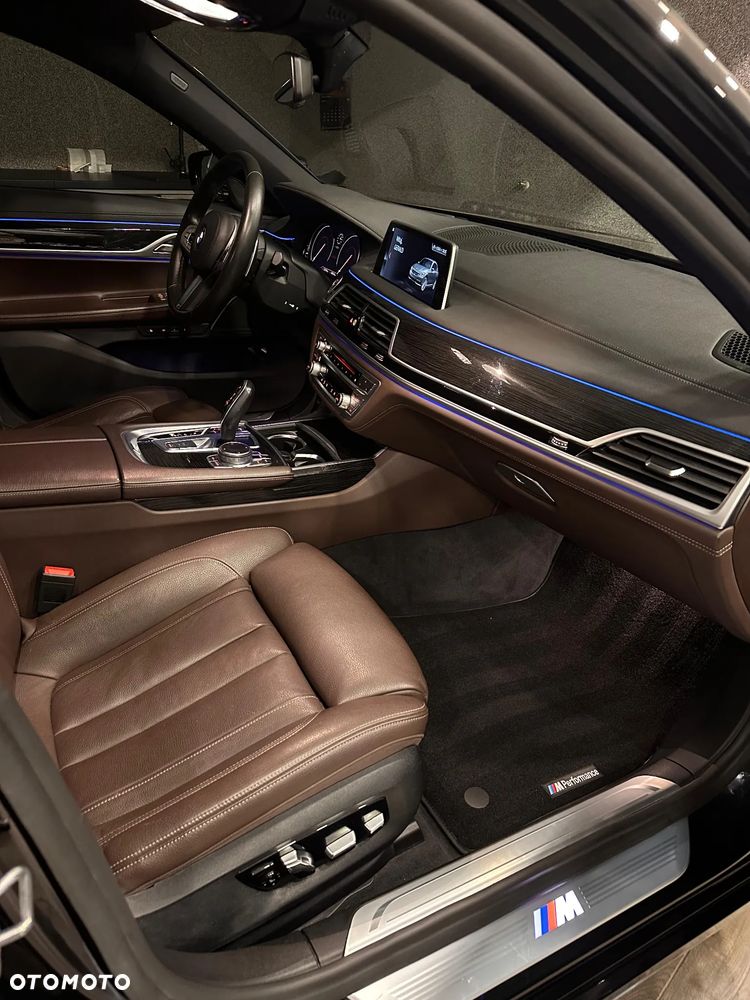 BMW Seria 7 730d xDrive - 17