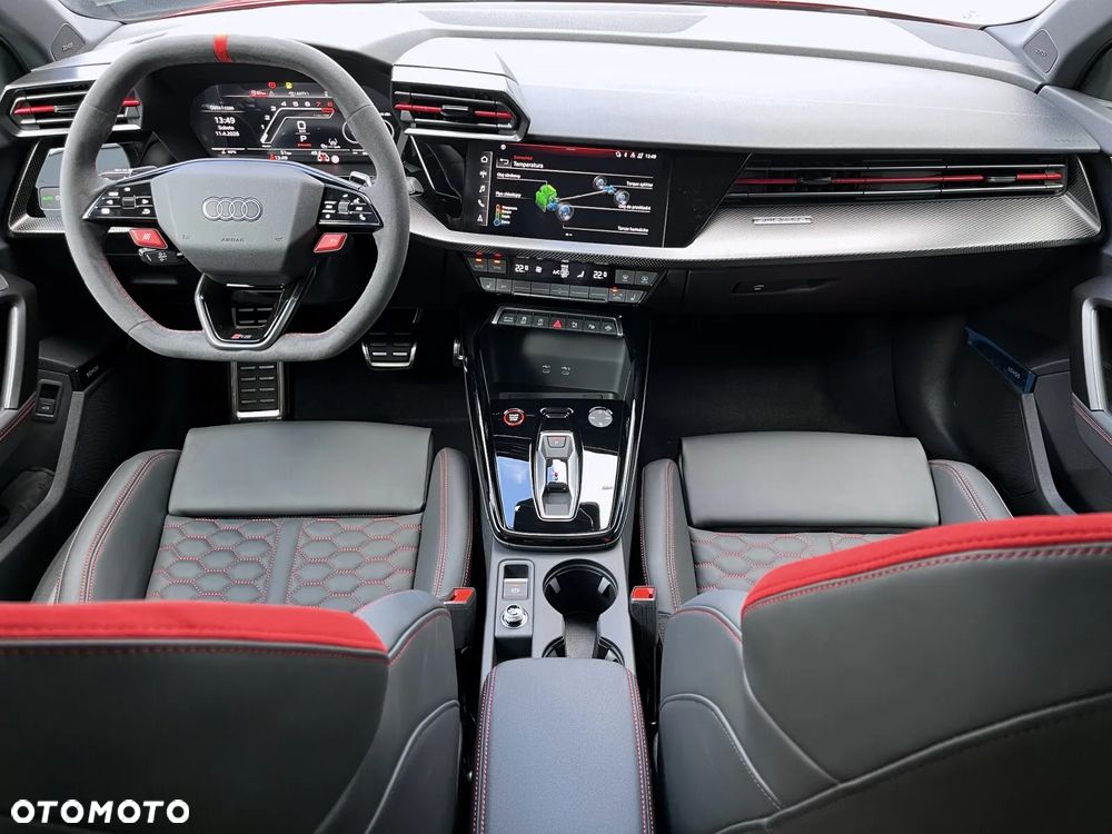 Audi RS3 Limousine - 22