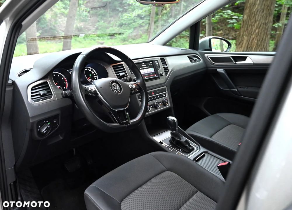 Volkswagen Golf Sportsvan - 26