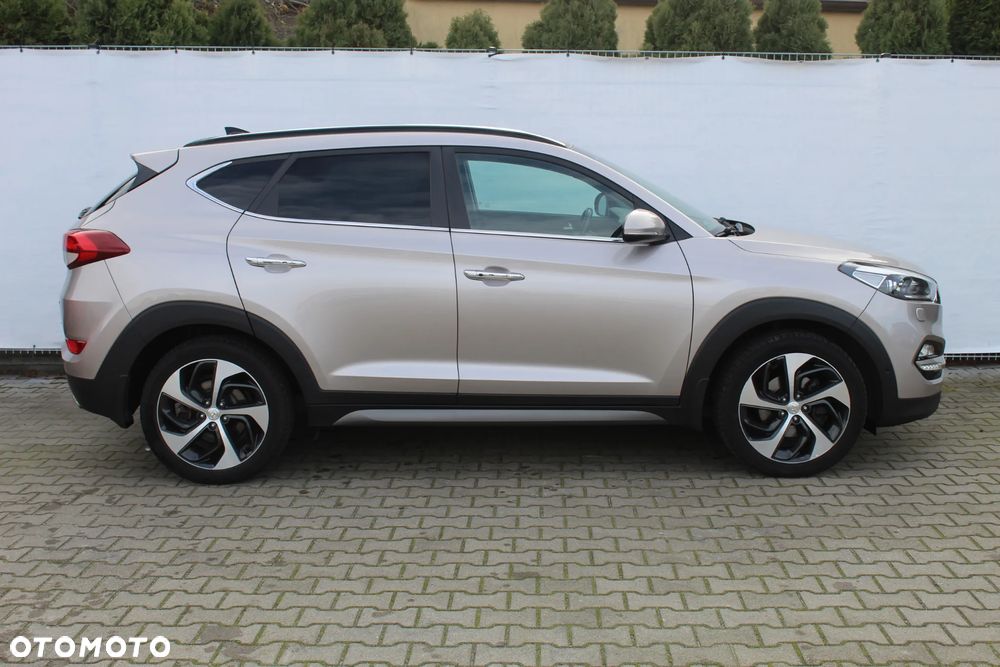 Hyundai Tucson 1.6 T-GDI Premium 4WD DCT - 6