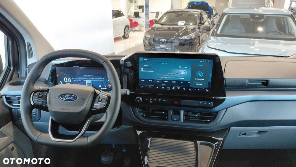 Ford Tourneo Custom - 14