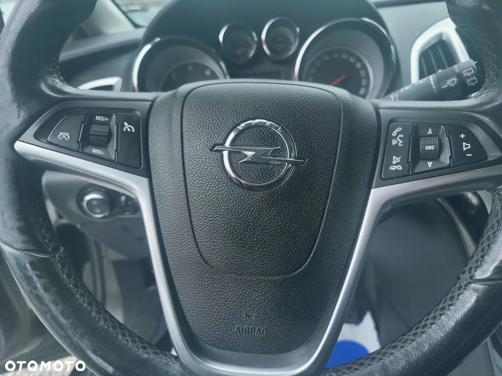 Opel Astra - 12
