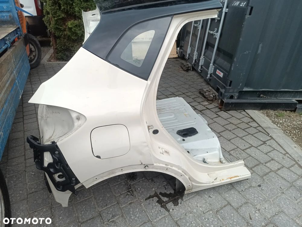 RENAULT CAPTUR pas +wanna prawy TYŁ - 1