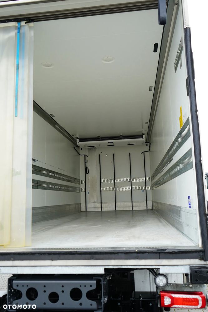 Mercedes-Benz / ACTROS / 1830 / E 6 / MP 5 / CHŁODNIA + WINDA / 18 PALET - 21