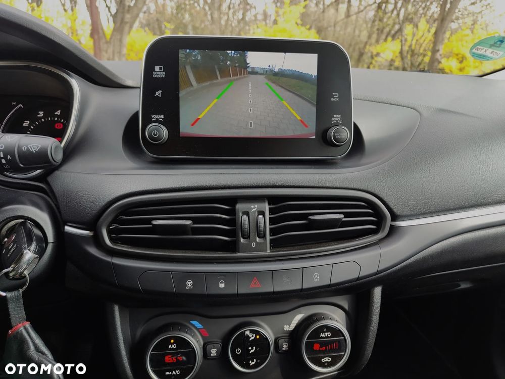 Fiat Tipo 1.4 T-Jet Business Line - 19