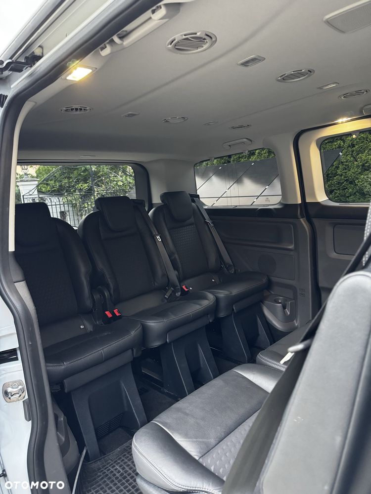 Ford Tourneo Custom - 5