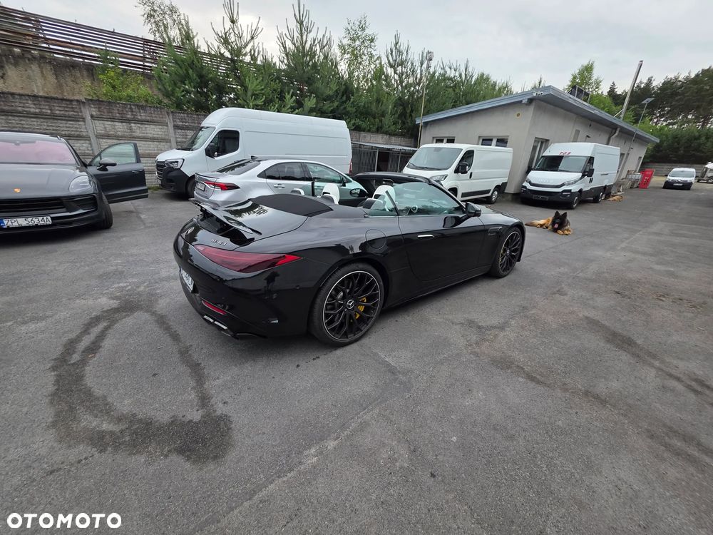 Mercedes-Benz SL AMG 63 4-Matic+ - 37