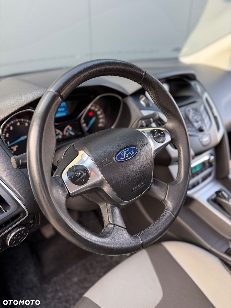 Ford Focus 1.6 EcoBoost Gold X (Edition) - 8