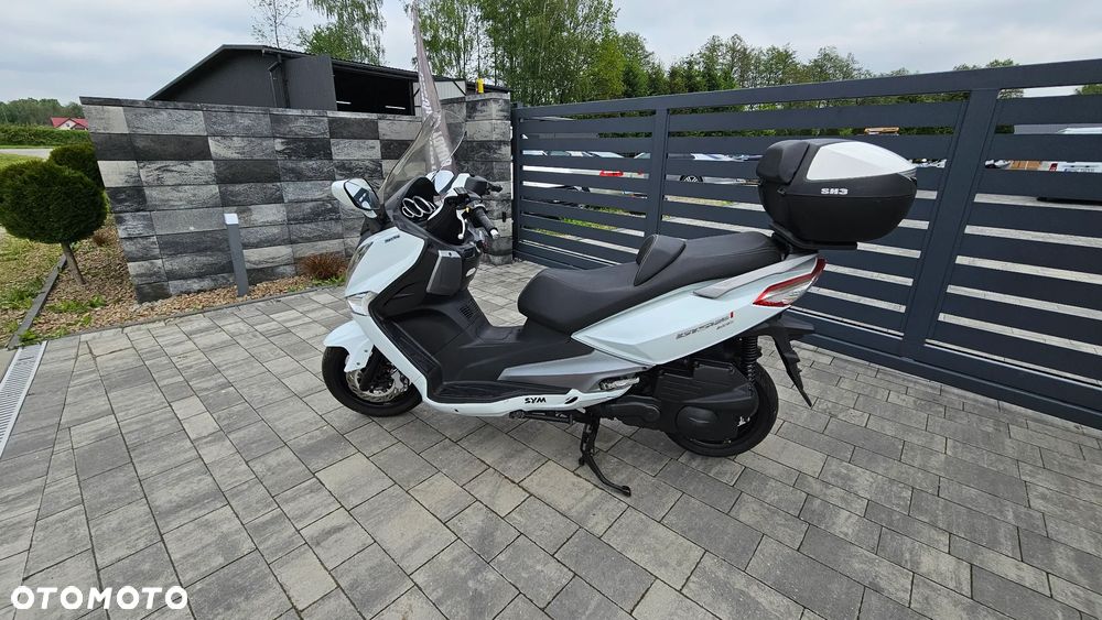 SYM GTS - 3