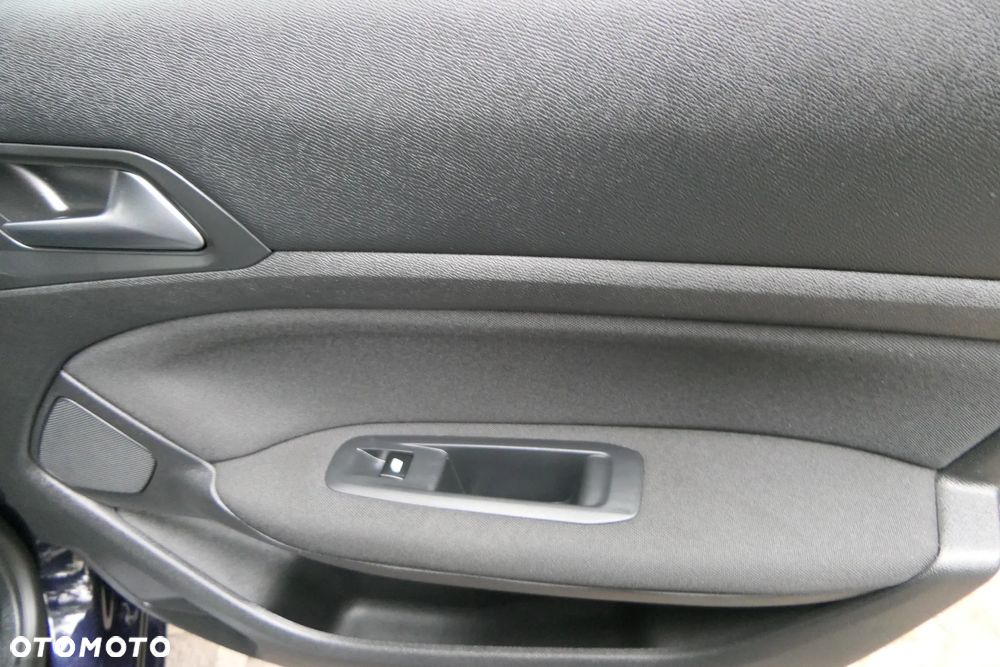 Peugeot 308 BlueHDi 150 EAT6 Stop & Start Business-Line - 28