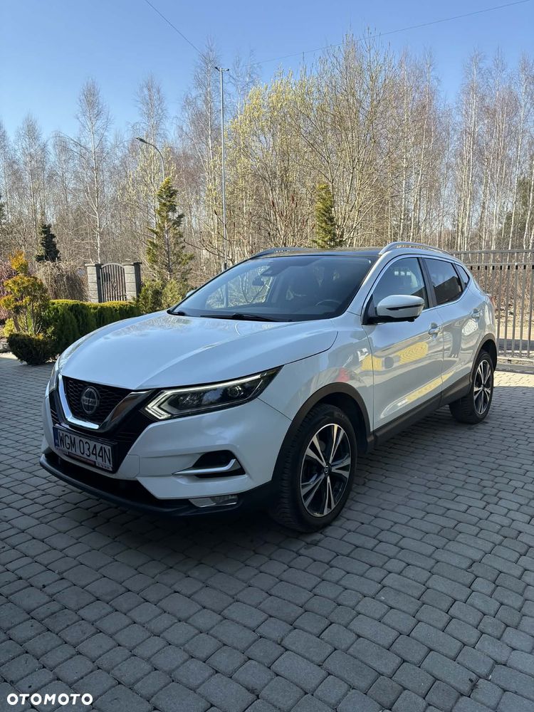 Nissan Qashqai 1.3 DIG-T N-Connecta DCT - 1