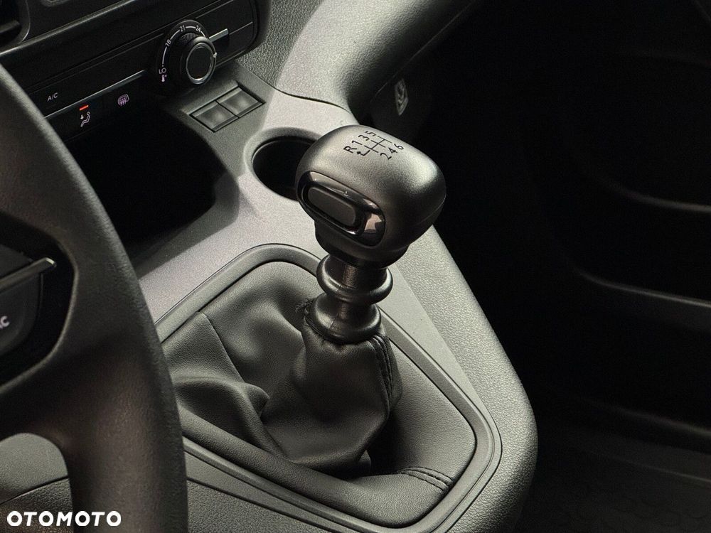 Peugeot partner Standard - 9