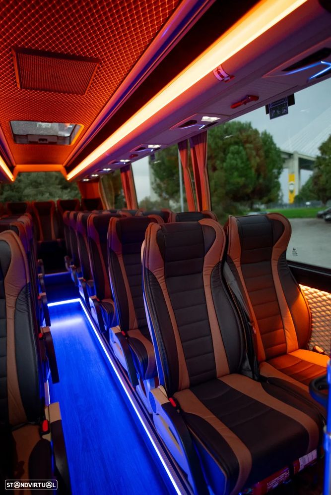 Mercedes Benz Sprinter 819 - 7