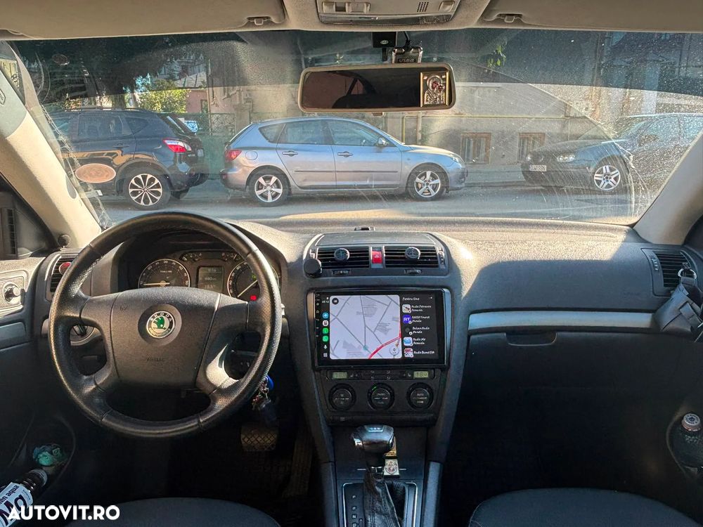 Skoda Octavia 1.9TDI Elegance Aut - 5