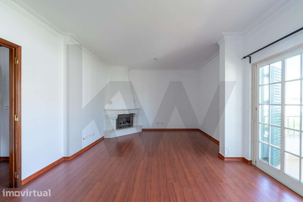 T1 Estrada das Neves - Grande imagem: 2/20