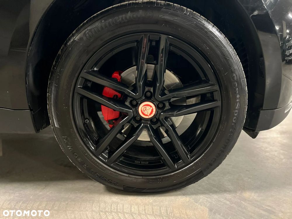 Jaguar F-Pace 2.0 i4D AWD R-Sport - 31