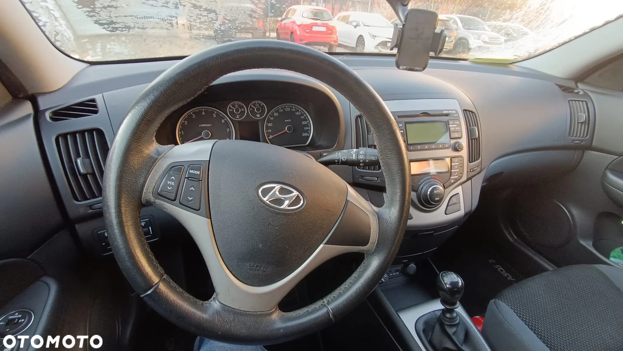 Hyundai i30 1.6 Comfort World Cup - 6