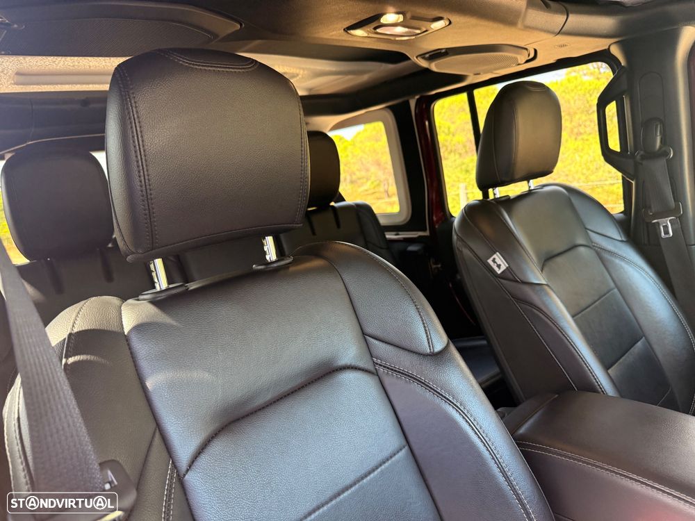 Jeep Wrangler Unlimited 2.0 TG 4xe 80º Aniversário - 15