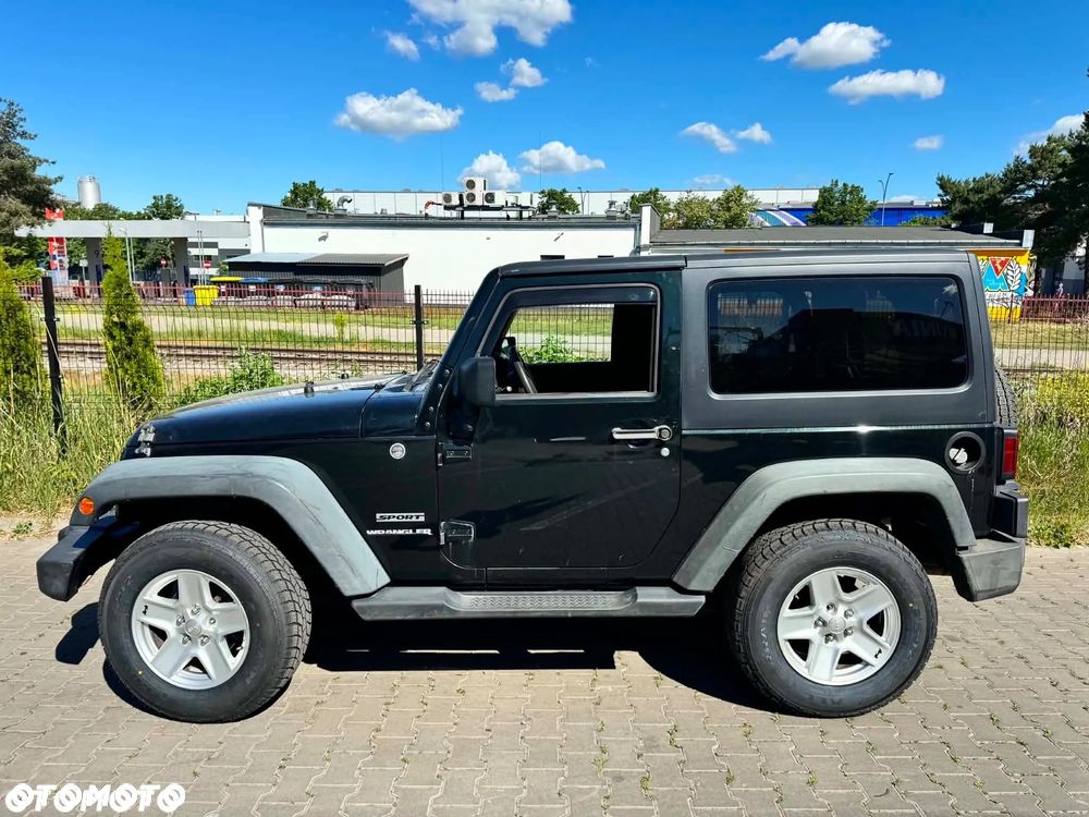 Jeep Wrangler - 4