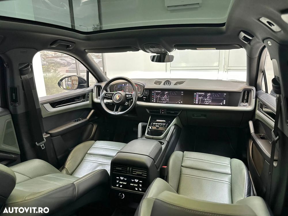 Porsche Cayenne Coupe Tiptronic S - 18