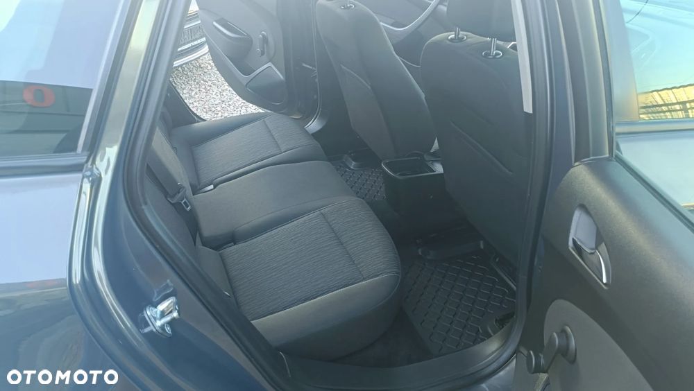 Opel Astra - 10