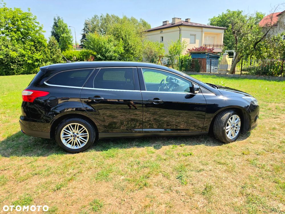 Ford Focus 1.6 EcoBoost Titanium - 27