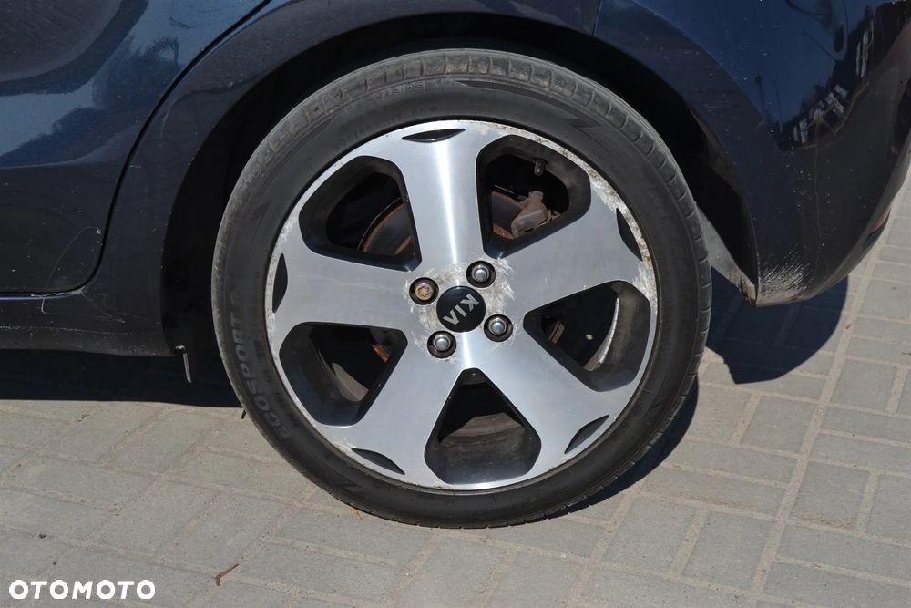 Kia Rio 1.2 Business Line - 8