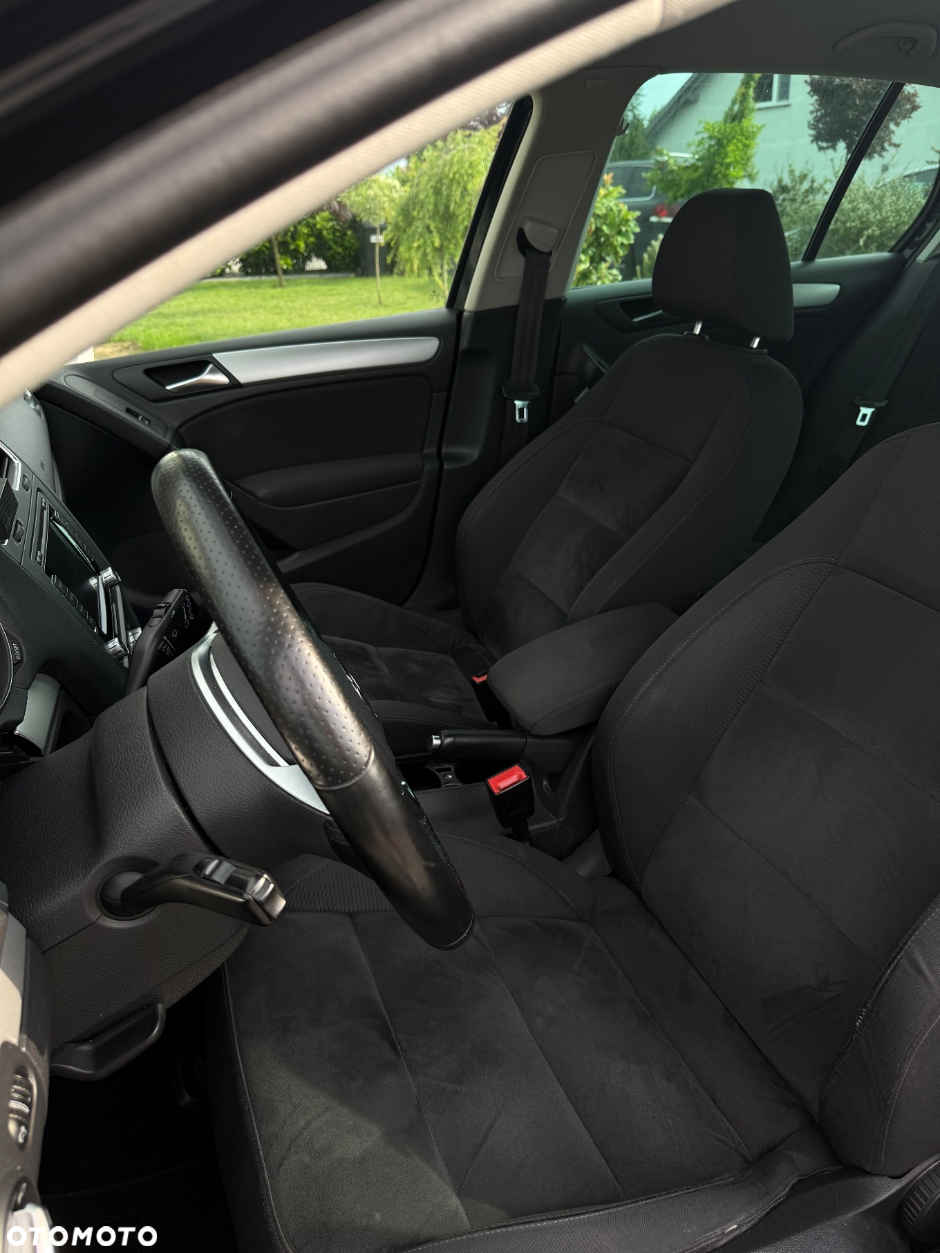 Volkswagen Golf V 2.0 TDI DPF Comfortline - 9