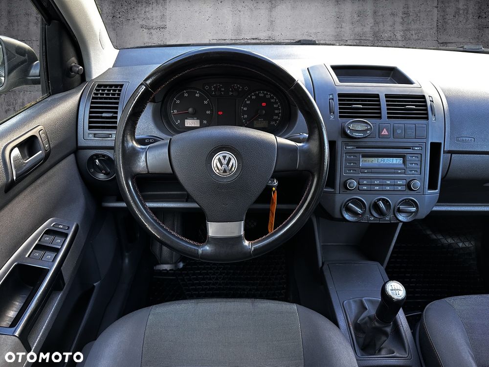 Volkswagen Polo 1.2 Comfortline - 8