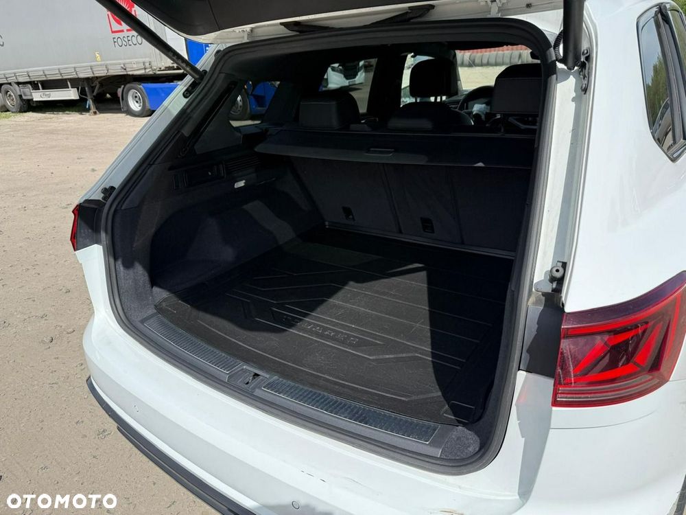 Volkswagen Touareg 3.0 V6 TDI SCR 4Motion Automatik R-Line - 14