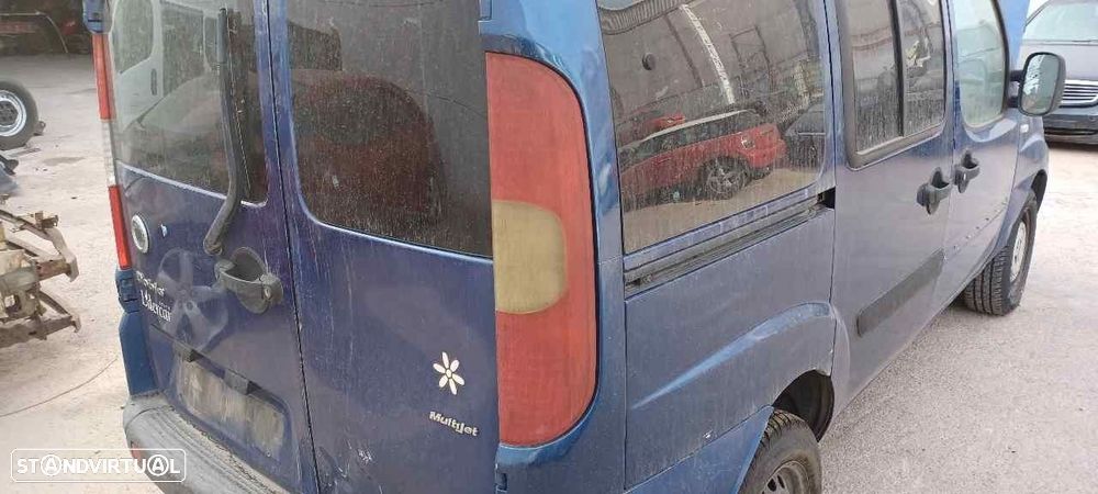 FAROLIM TRASEIRO DIREITO FIAT DOBLO CARGO 2006 - 4